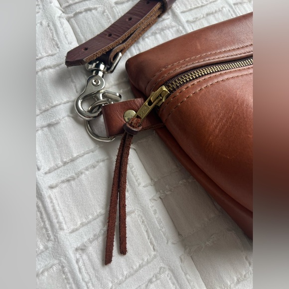 Big Buck Bags 100% Genuine Leather Large Clutch Crossbody Wrist & Shoulder Strap - Picture 7 of 12